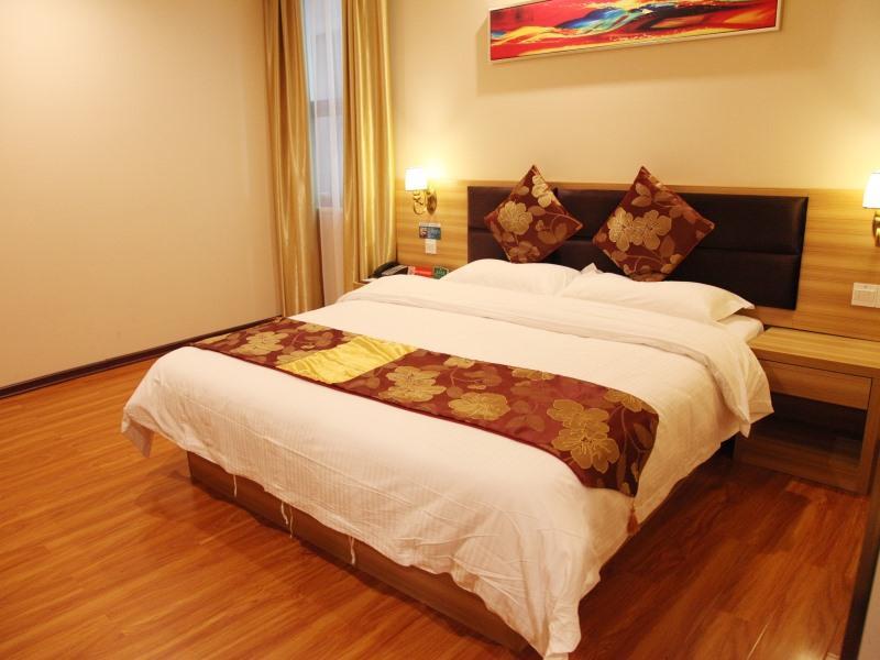 Greentree Alliance Yichang East Yichang Station Hotel Exterior photo