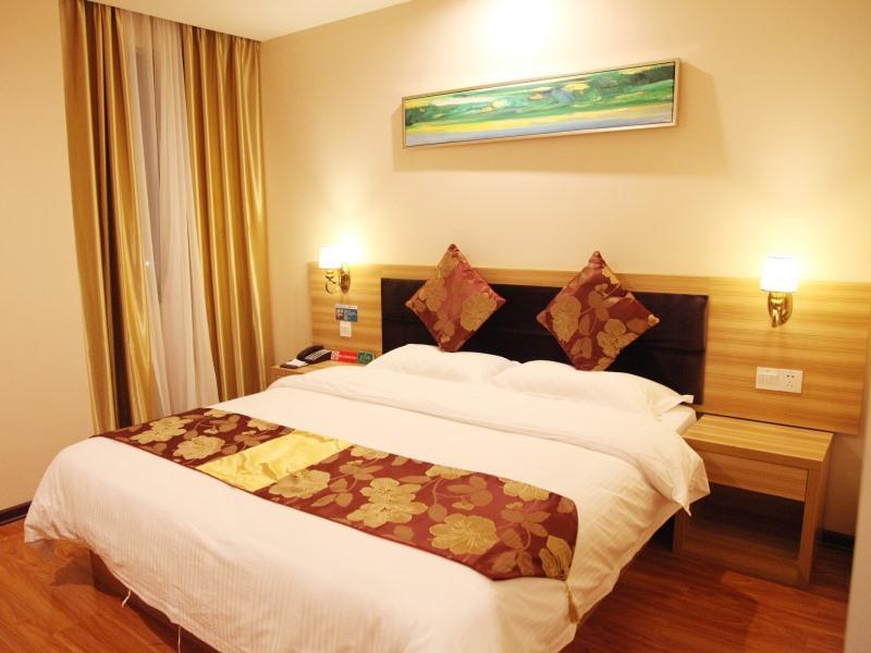 Greentree Alliance Yichang East Yichang Station Hotel Exterior photo
