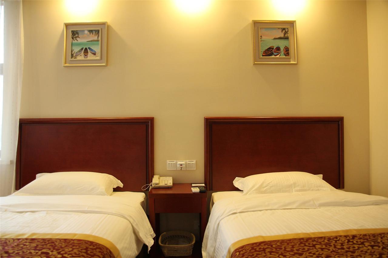 Greentree Alliance Yichang East Yichang Station Hotel Exterior photo